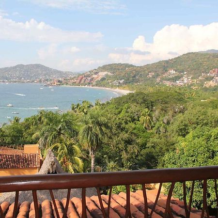 Hotel Casa Don Francisco อิกซ์ทาปา ภายนอก รูปภาพ